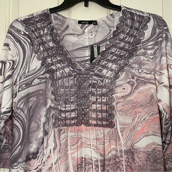 APT 9 Pink Marble Crochet V-Neck Blouse GemsPlus Size 1X NEW - Picture 3 of 10